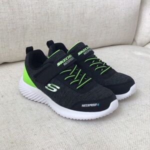 Skechers kids Black and Neon Green Sneakers